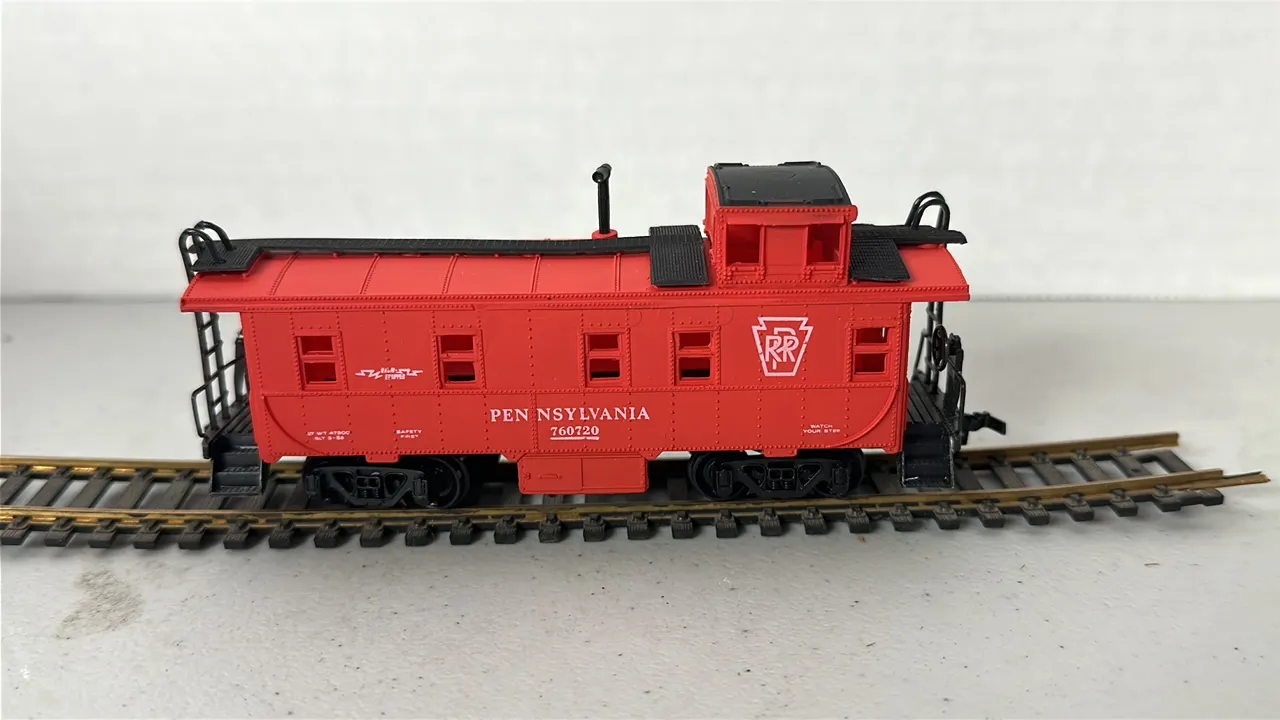 HO Scale Pennsylvania Caboose
