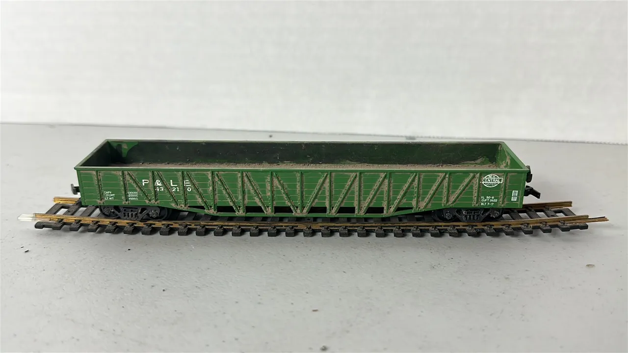HO Scale P&L Gondola Rail Car