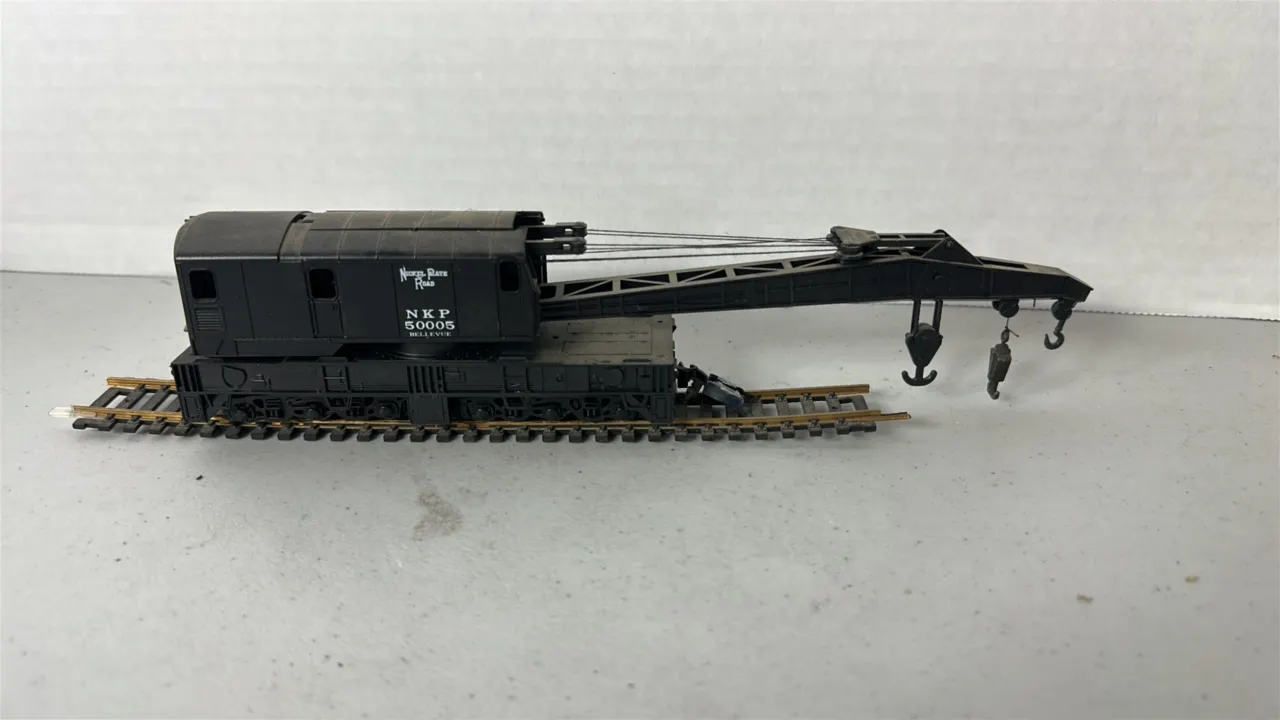 Vintage HO Scale Nickel Plate Road Steam Crane