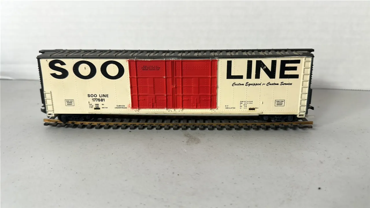 HO Scale Soo Line Boxcar
