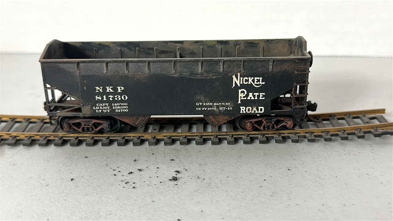 HO Scale Nickel Plate Road Hopper Car