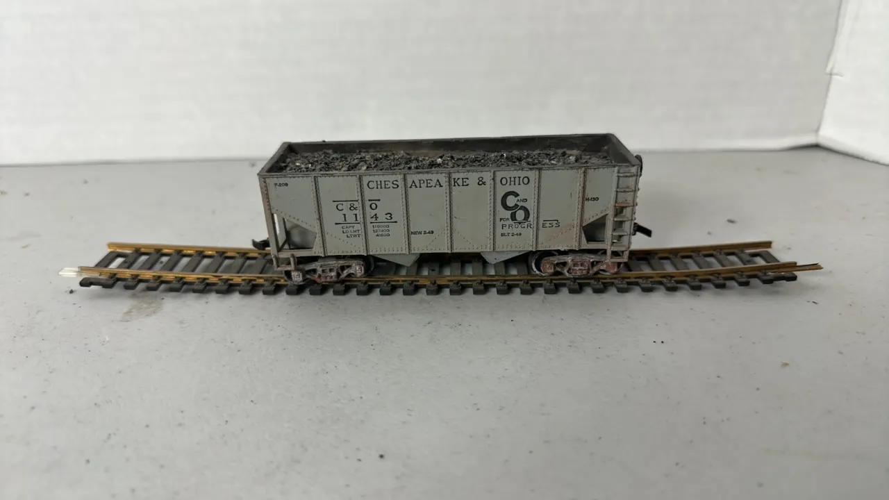 HO Scale Chesapeake & Ohio Hopper Car