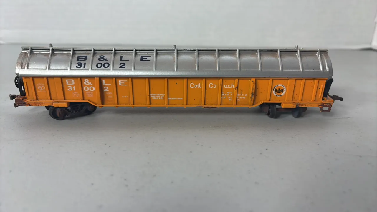 HO Scale B&LE Covered Coil Coach