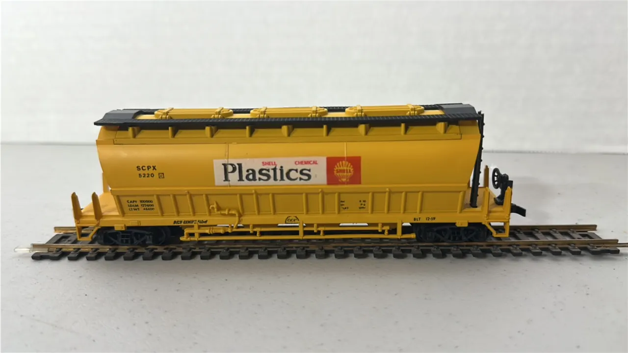 HO Scale Shell Chemical Plastics Rail Car