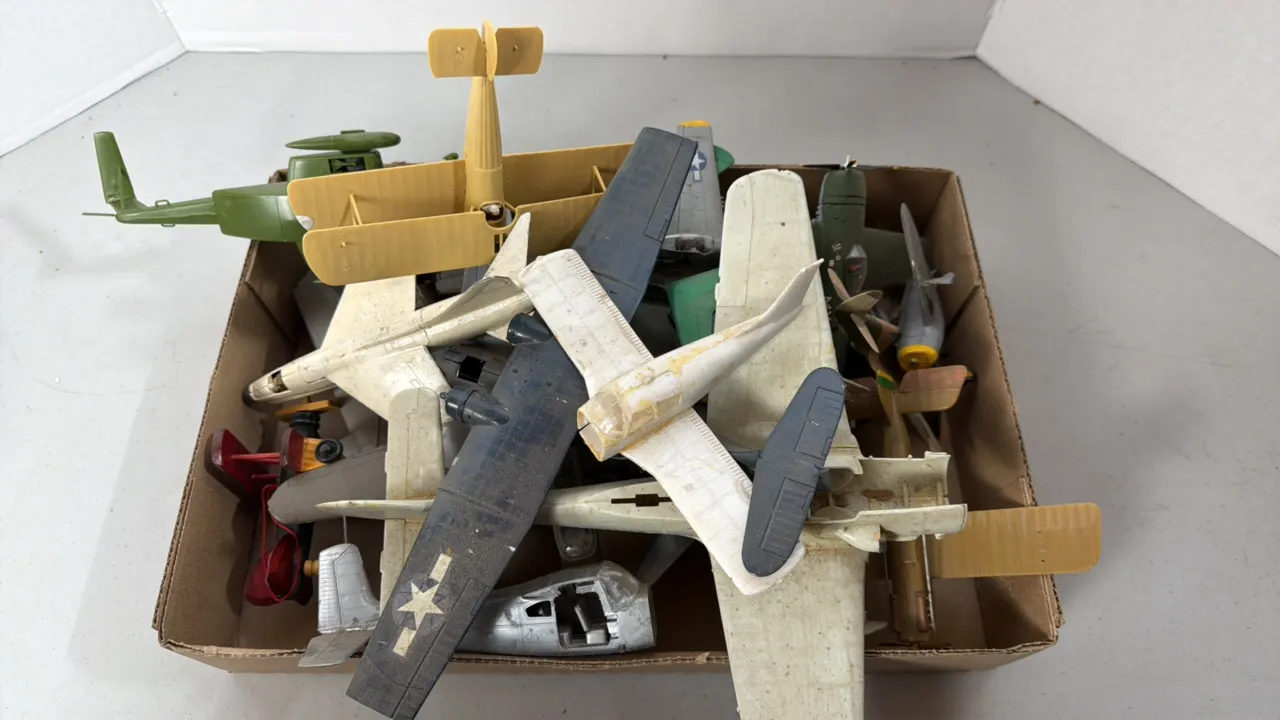 Large Lot of Model Airplanes