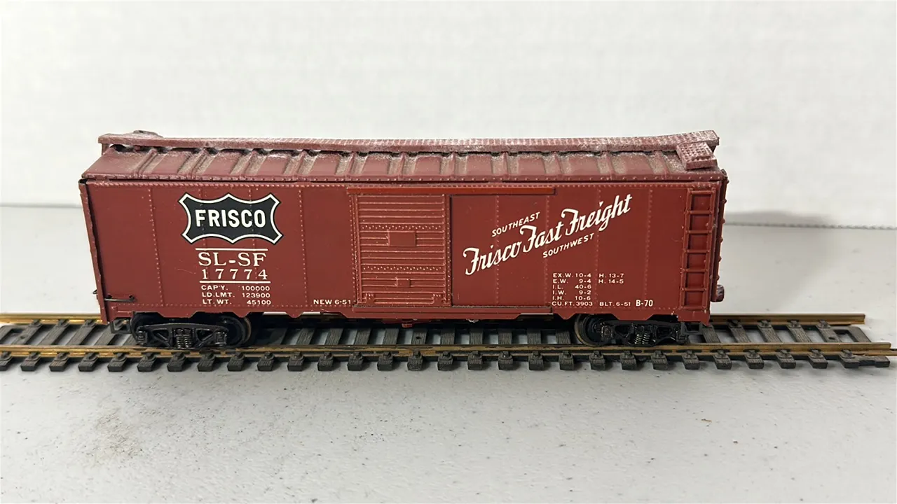 HO Scale Frisco Fast Freight Rail Car