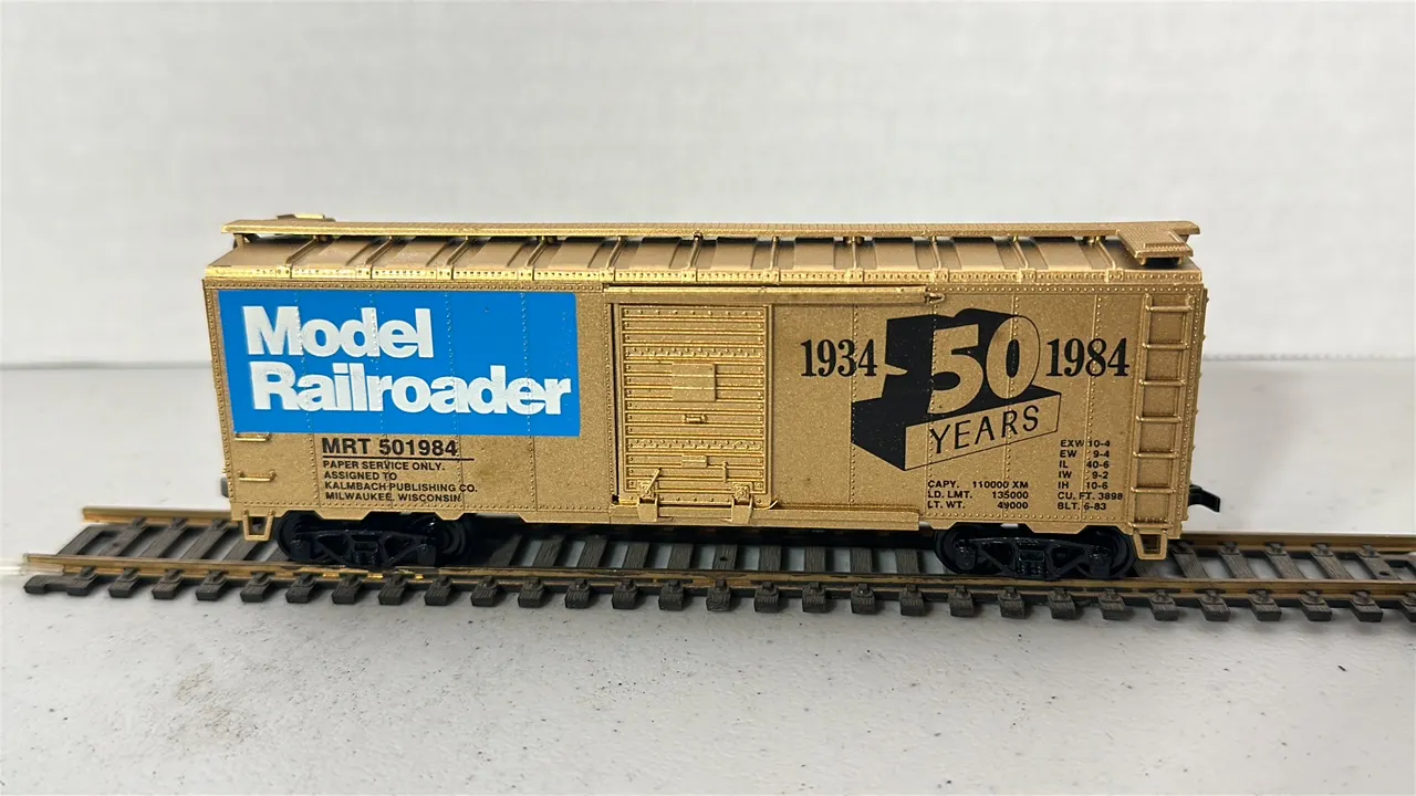HO Scale Model Railroader Rail Boxcar