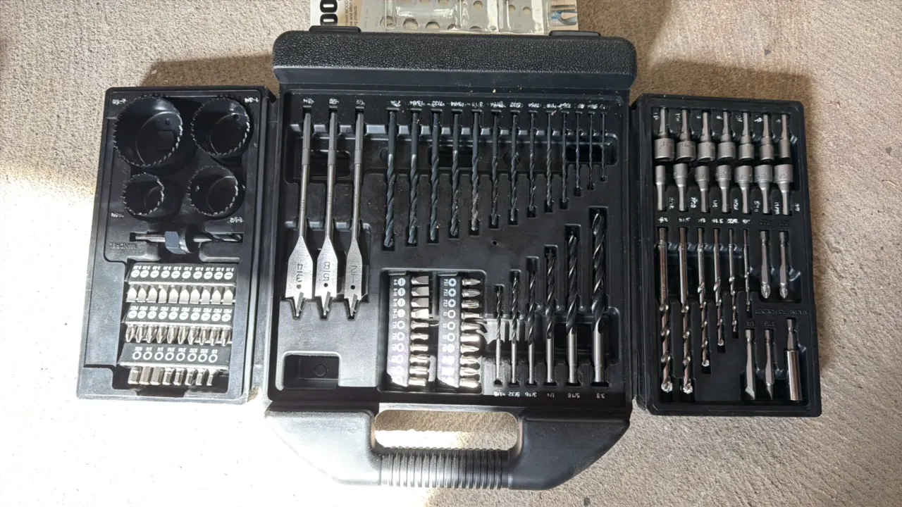 Black & Decker Drill/Driver Set
