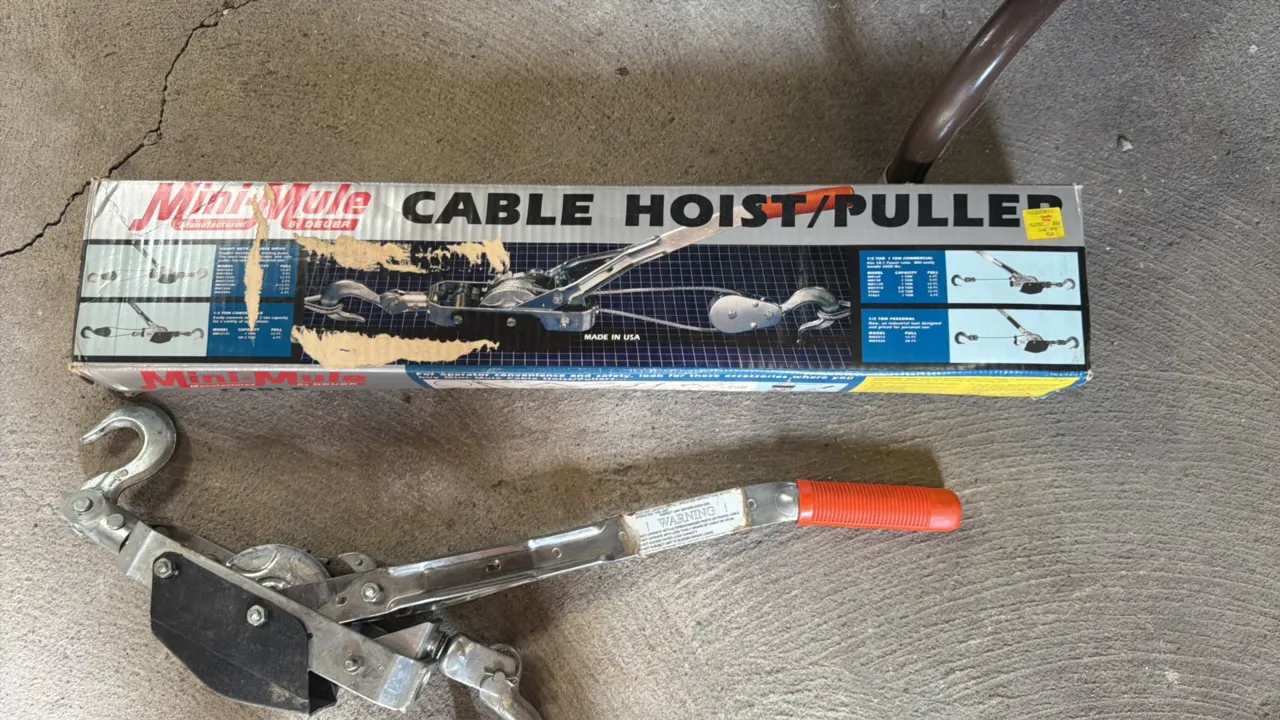 Cable Hoist Puller