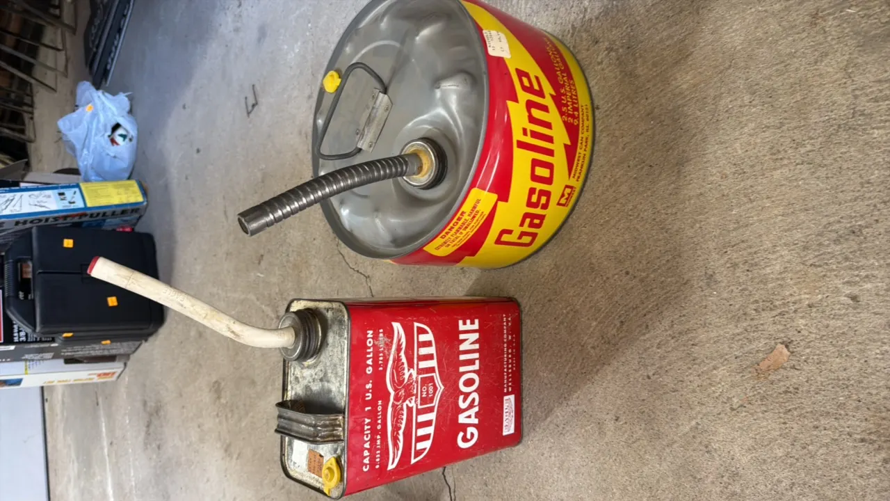 (2)- Metal Gas Cans