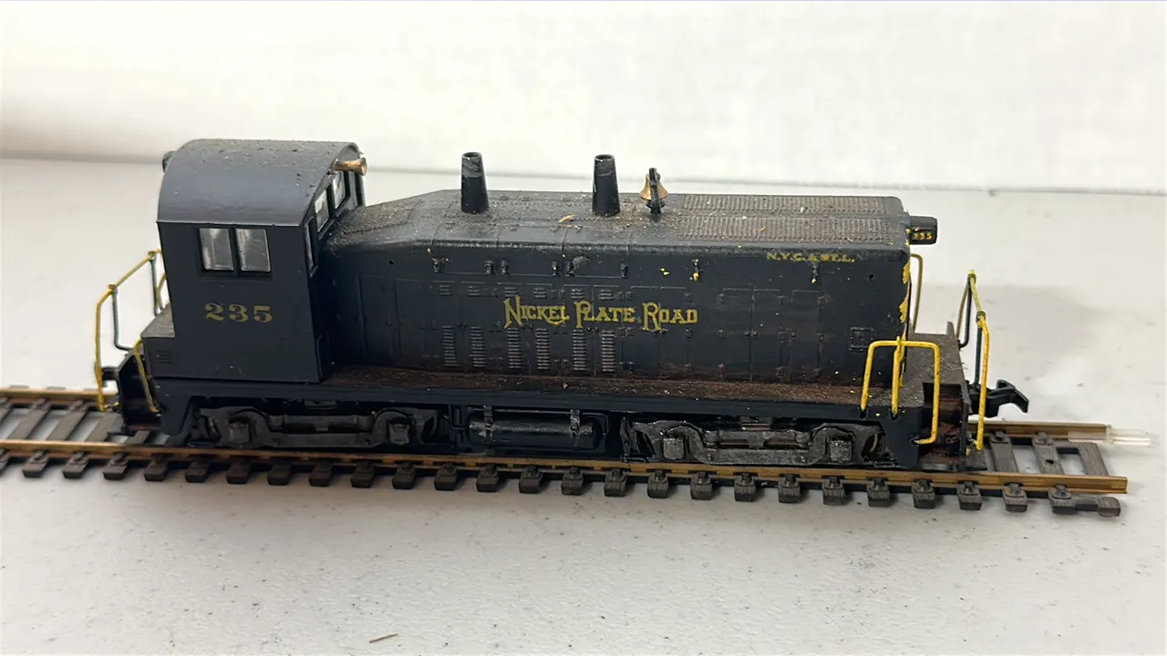 Used HO Scale Nickel Plate Road #235 Train Engine