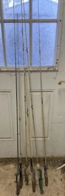 6+/- Fishing Rods