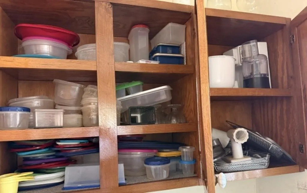 Food Storage Containers, Measuring Cups,
