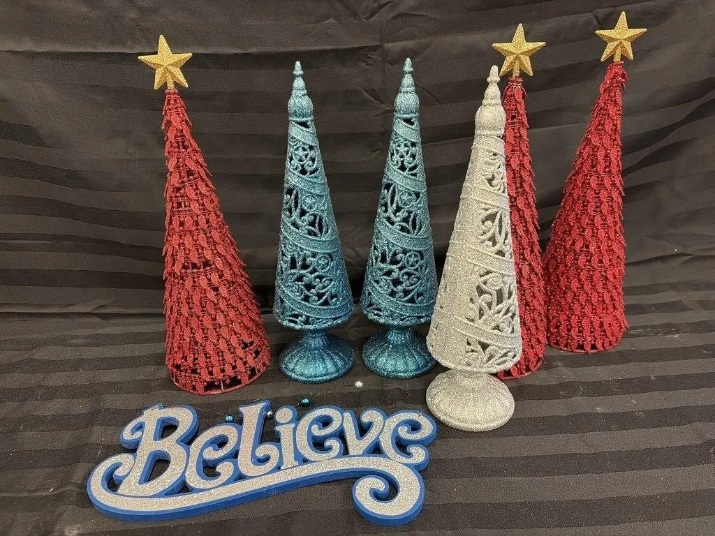 Table Top Xmas Tree Decorations- Glittering