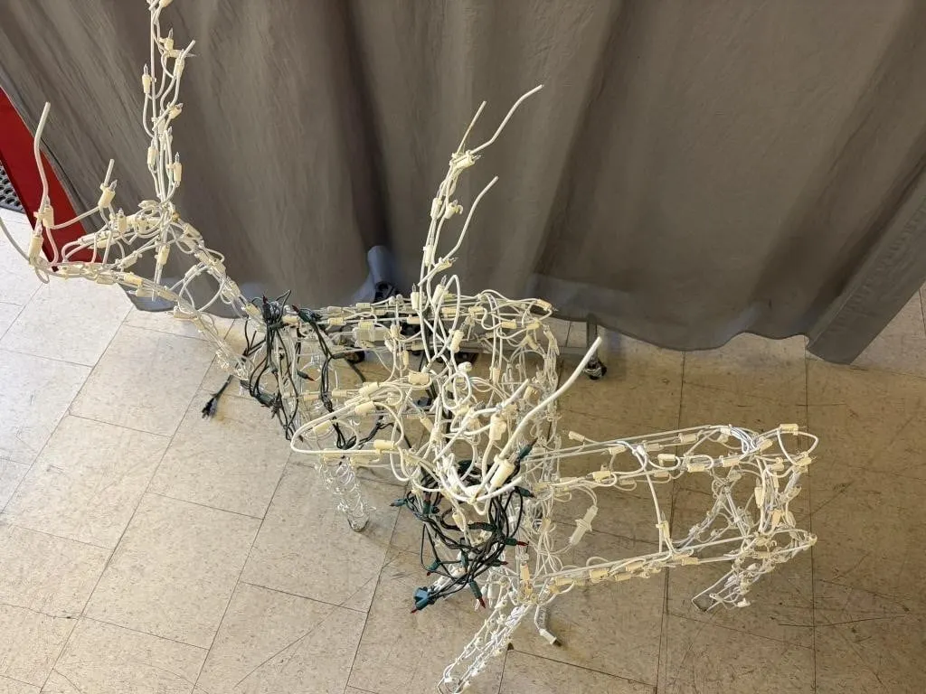(2) Lighted reindeer