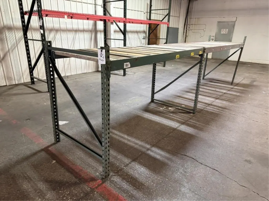 Tear Drop Pallet Racking