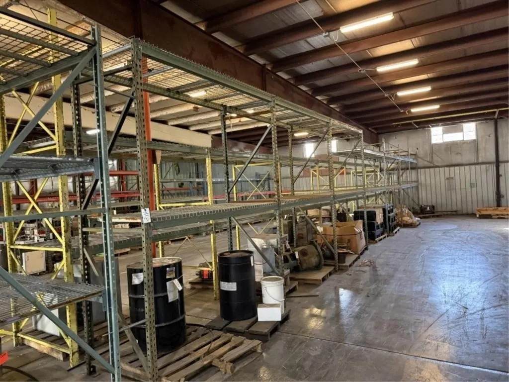 Tear Drop Pallet Racking