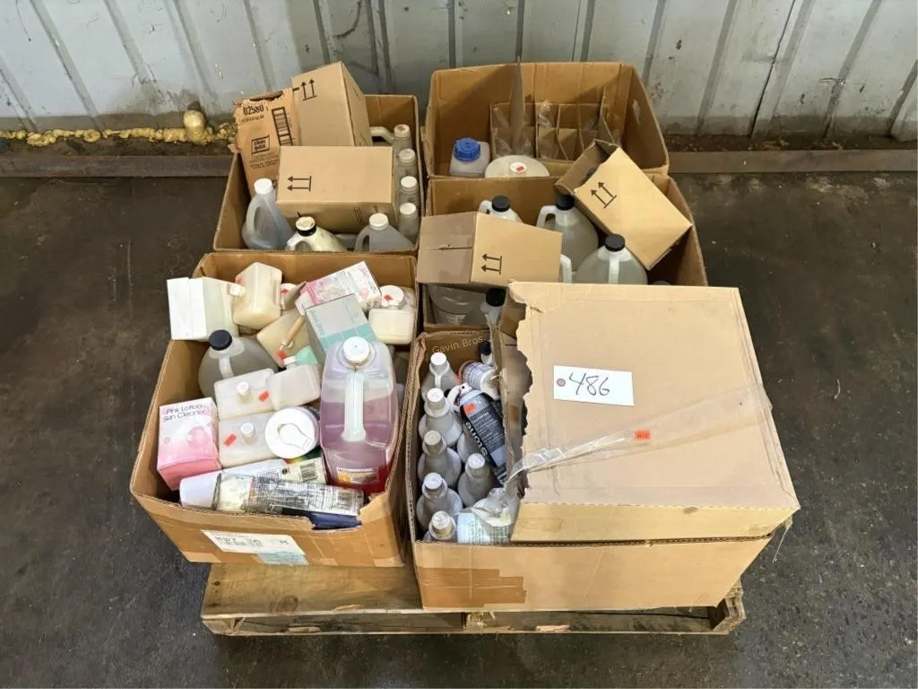 Pallet of Misc Cleaners