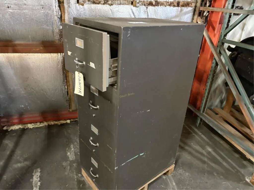 4-Drawer Filing Cabinet