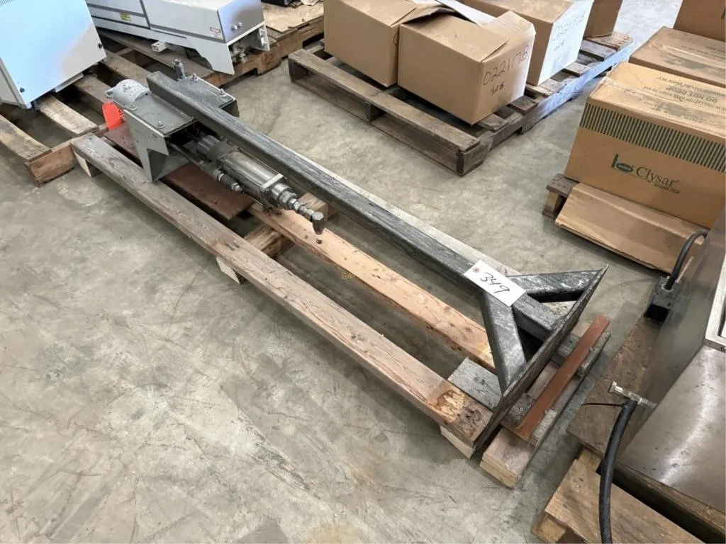 Graco Pump w/stand