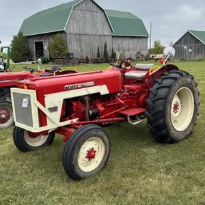 MCCORMICK INTERNATIONAL 434 DIESEL TRACTOR