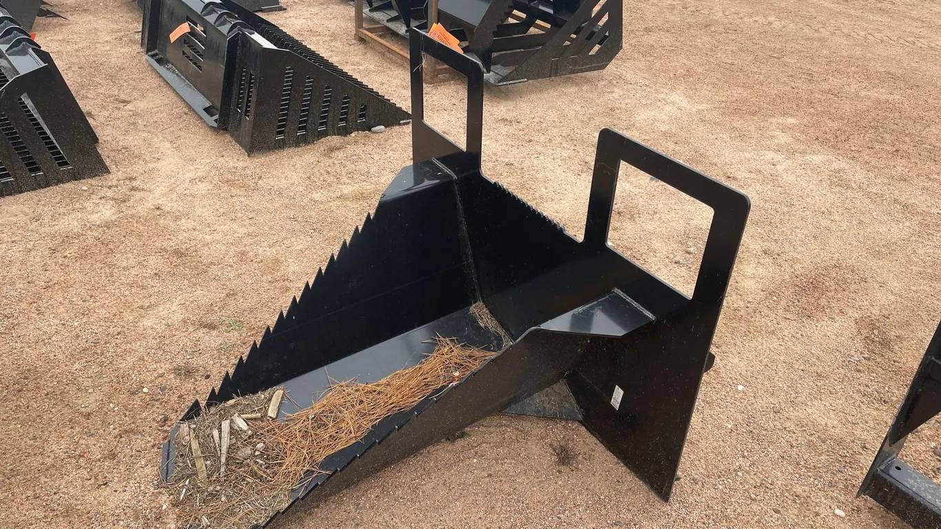 Universal Skid Steer Mount Tree Spade