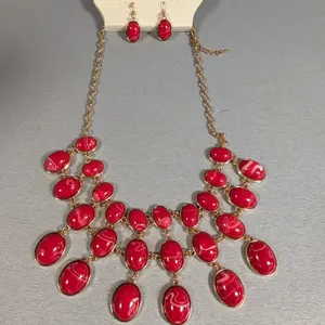 Sophia & Kate Red Cabochon Necklace and Earrings Set