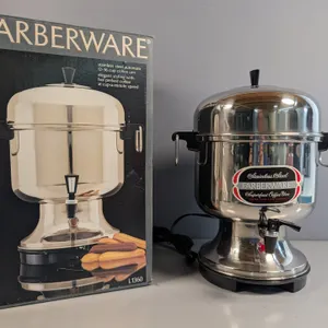 Farberware Stainless Steel 12-36 Cup Coffee Urn Model L1360 with Box