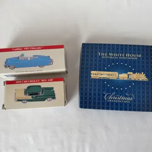 2014 White House Christmas ornament and collectible cars