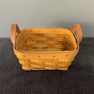 “Longaberger” Tea Basket Handwoven in 1995 Vintage