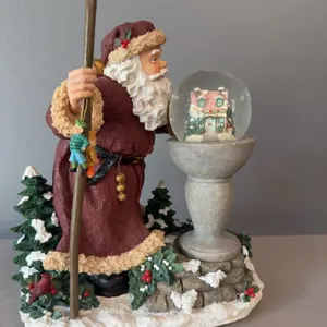 Vintage Pfaltzgraff Winterberry Santa Claus Music Box
