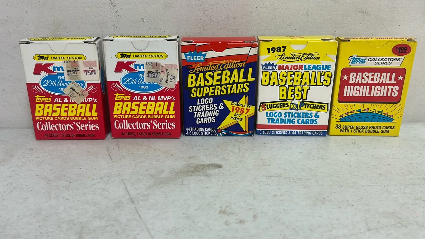 5 BASEBALL CARD SETS