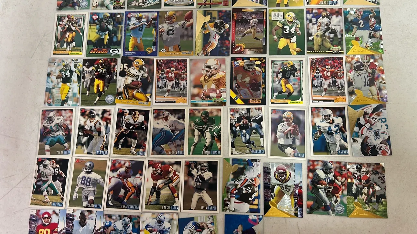 51 NFL CARDS