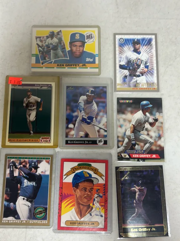 8 KEN GRIFFEY JR. CARDS