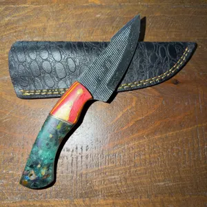 Damascus Steel Knife and Leather Sheath
