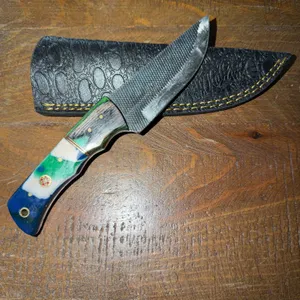 Damascus Steel Knife and Leather Sheath