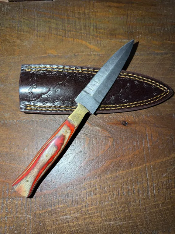 Damascus Steel Knife and Leather Sheath