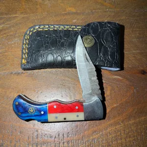 Damascus Steel Knife and Leather Sheath