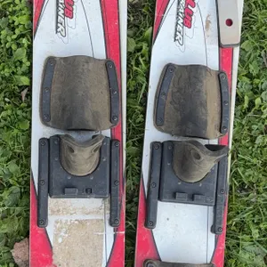 Pair of HO Club Trainer combo water skis.