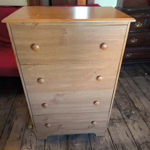 4-Drawer Chest