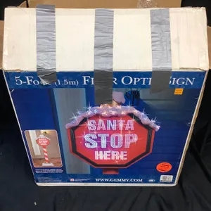 Santa Stop Here sign