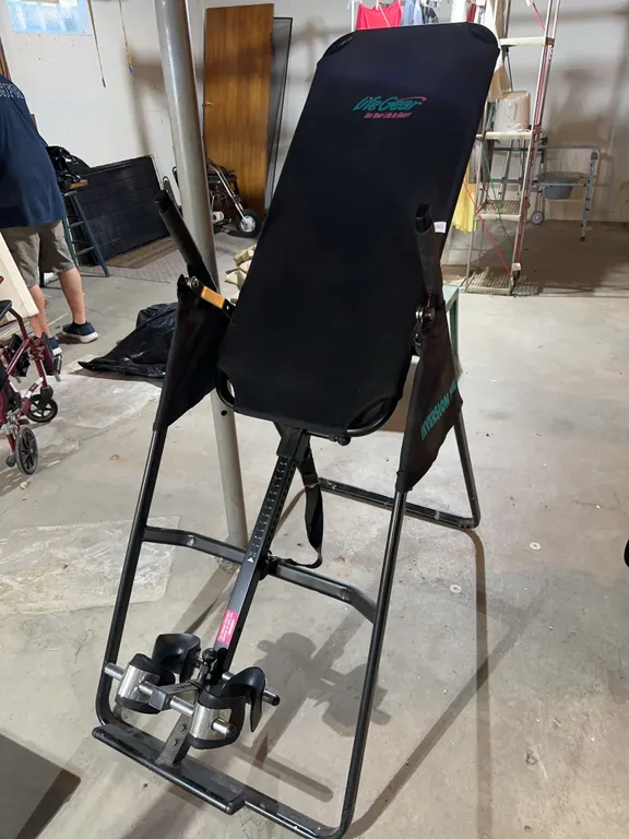 LifeGear Inversion Table