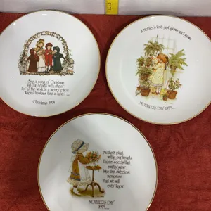 Vintage Holly Hobbie Commemorative Edition Genuine Porcelain Plates