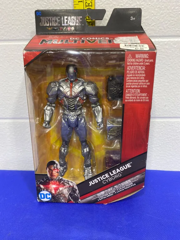 Justice League DC Comics Multiverse Cyborg Action Figure, 2017