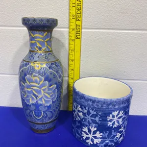 Made-in-China Decorative Vessels with Floral and Snowflake Designs