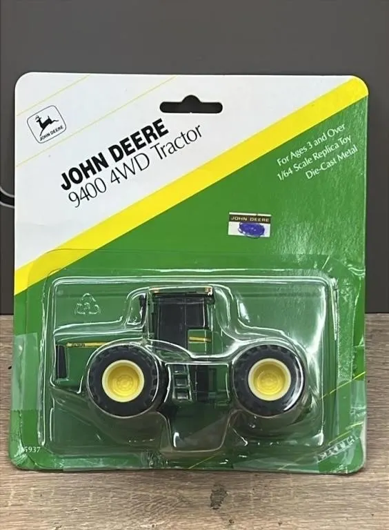 ERTL 1:64 John Deere 9400 Tractor. Package Has