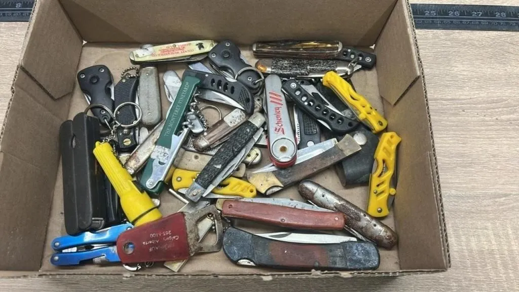 Quantity of Jackknives Bottle Openers, etc.