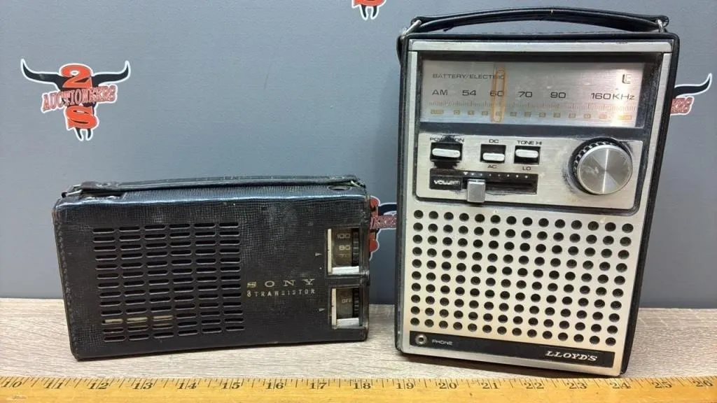 Vintage Sony & Lloyd’s Radios.