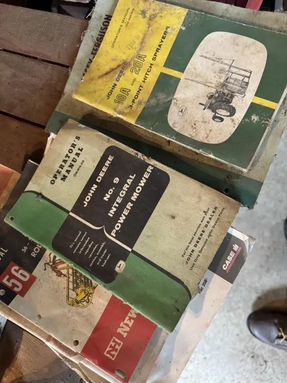 Vintage Tractor/Implement Manuals