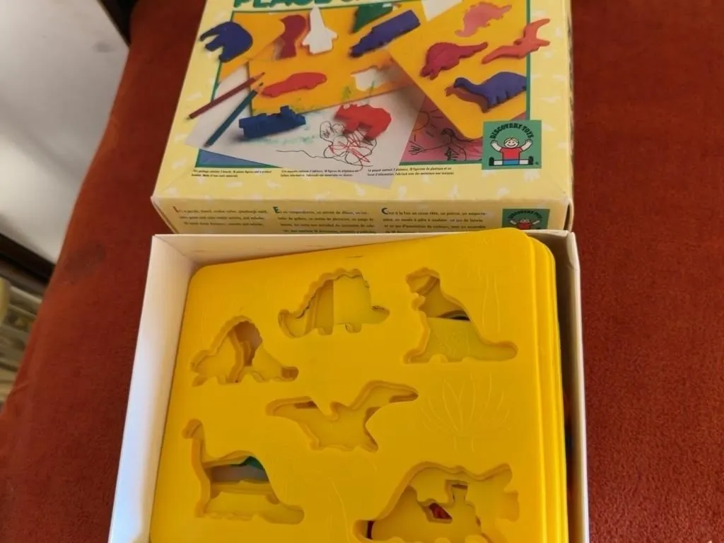 Discovery Toys Playfaces Dinosaur Playdough Molds